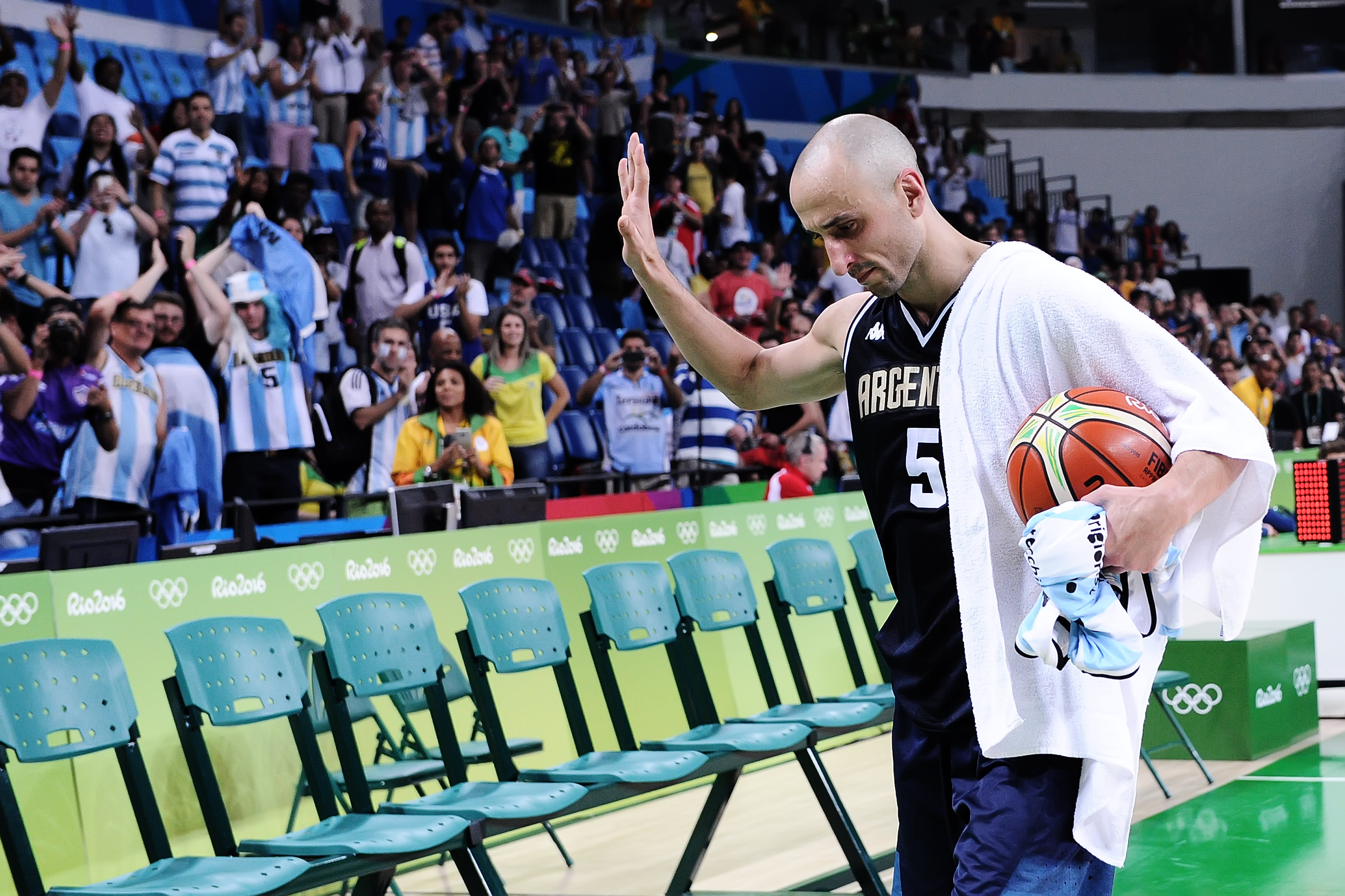 Basketball Tour Argentina - Manu Ginóbili with the Argentine National Team