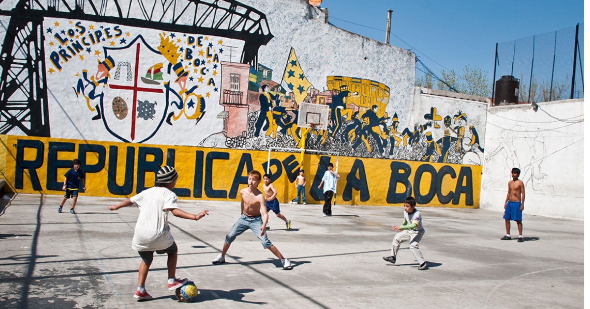 Young footballer training at a professional Argentine football club academy